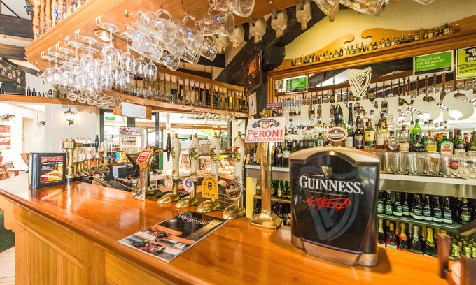 Whanganui Hotel | The Rutland Arms Inn