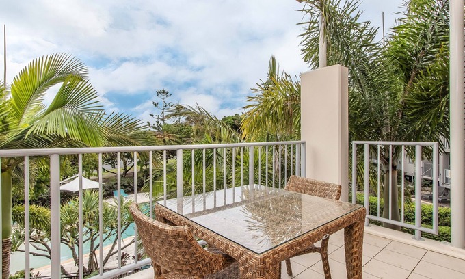 Kingscliff Apartment | The Sand Resort Kingscliff - One Bed Small Pool View (7222) - Holiday Management Co.