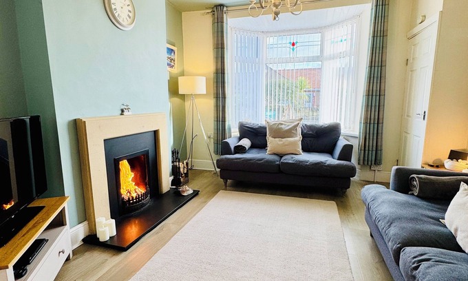 Seahouses House | The Sands Cottage, Seahouses