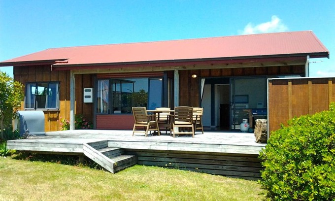 Matarangi House | The Sands - Matarangi Holiday House