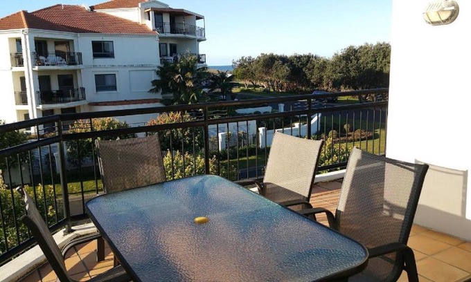 Yamba House | The Sands Unit 9