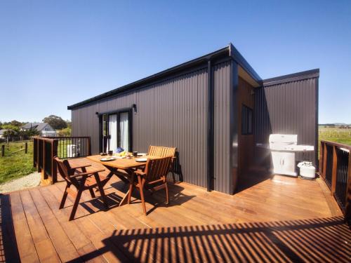 Dyerville House | The Savvy Retreat - vineyard views