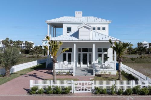 The Shores House | The Scarlett - Private home at The Shores home