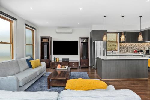Queenscliff Apartment | The SCOOP