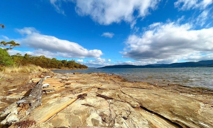 Tinderbox House | The Seaside Cottage A little gem by the sea