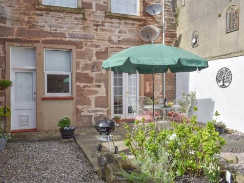 Ayr House | The Secret Garden