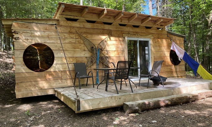 Saint-Sauveur Resort | The Shack -Chimo Refuges Tree House Resort -