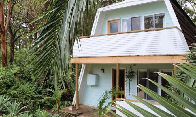 Smiths Lake House | The Shaka Shack