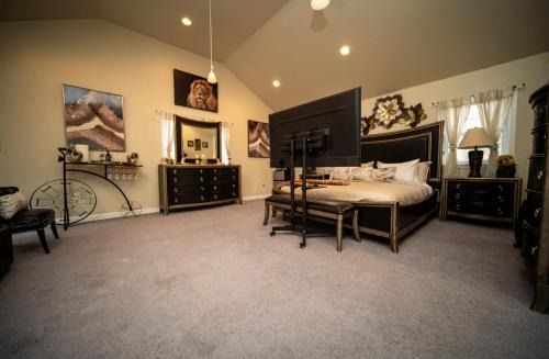 Roxborough House | The Shawmont Chateau