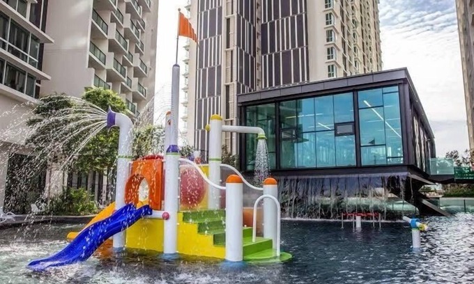 Bunga Paya Pantai Apartment | The Shore Luxury Residence