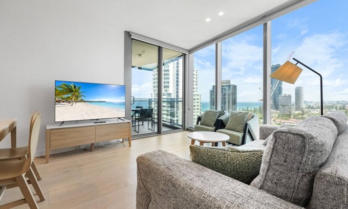 Broadbeach Apartment | The Signature - Brand New Ocean View 2BR Unit Parking/InfinityPool