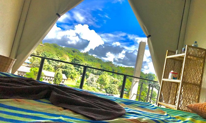 Tennekumbura Bed & Breakfast | The Sky Tents
