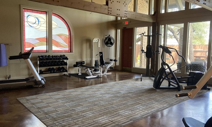 North Shoal Creek Condo | The Smart Condo