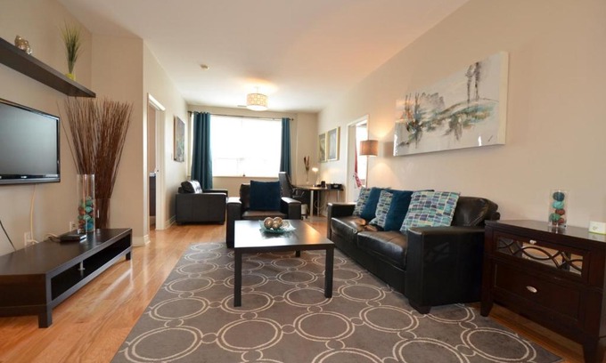 St. Clair Apartment | The SoMa Furnished Residences