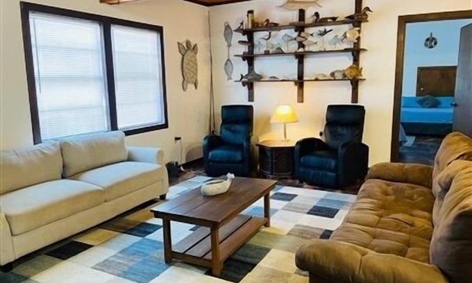 Port Mansfield Cabin | The South Shore Casita. One Bedroom, One Bath. Off Water Cabin.