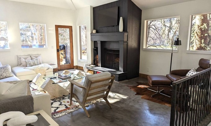 Warm Springs Condo | The Springs - Steps from Warm Springs Base