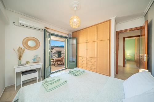 Argostoli Town Apartment | The Square Suites 1st floor apartment