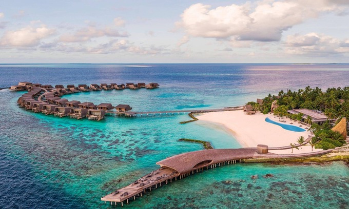 Vommuli Resort | The St. Regis Maldives Vommuli Resort