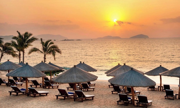 Sanya Resort | The St. Regis Sanya Yalong Bay Resort