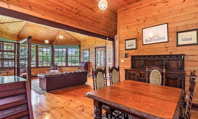 Port Fairy House | The Stables