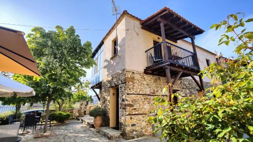 Polygyros House | The Stone House in Halkidiki