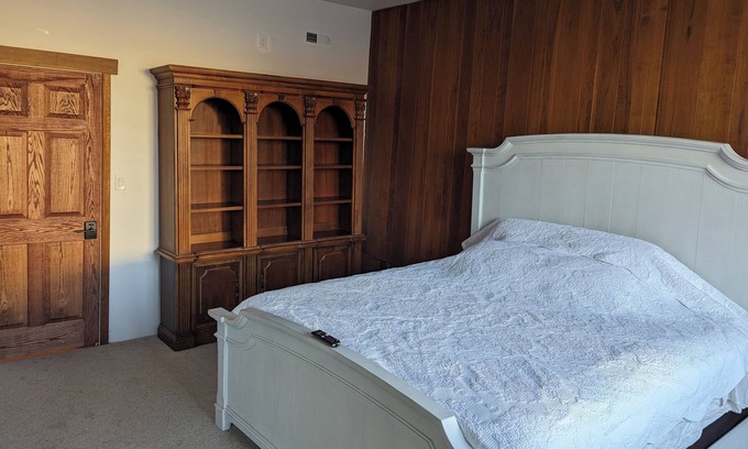 Storm Lake Condo | The Storm Lake Penthouse