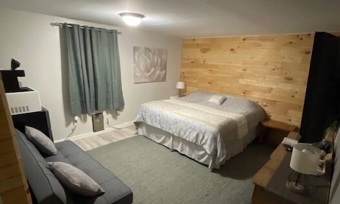 Sodus Point Apartment | The Studio at The Lodge