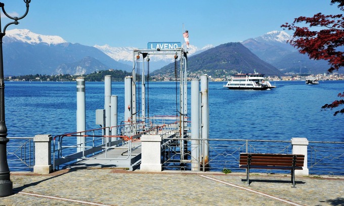 Cerro Apartment | The Stylish Flat 900m from Cerro Beach, Laveno Mombello, Italy