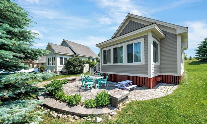 Cherry Valley House | The Sumac - 8 Natures