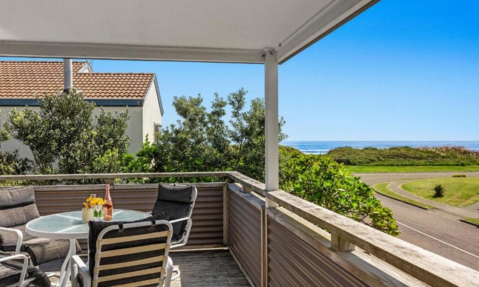 Ohope House | The Sun Capsule - Ohope Beach Holiday Home