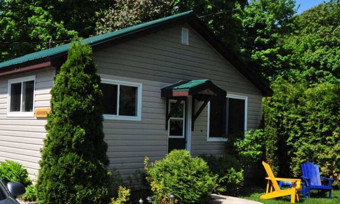 Port Elgin House | The Sunset Cottage Park Port Elgin - Cottage #3 - Bow Hill