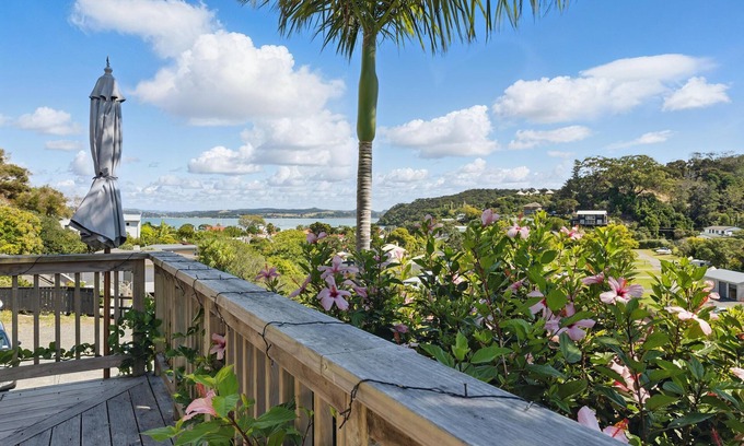 Russell House | The Sunshine House 🌞 Spacious & family friendly!