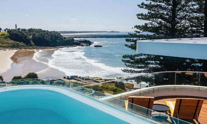Yamba Hotel | The Surf Yamba