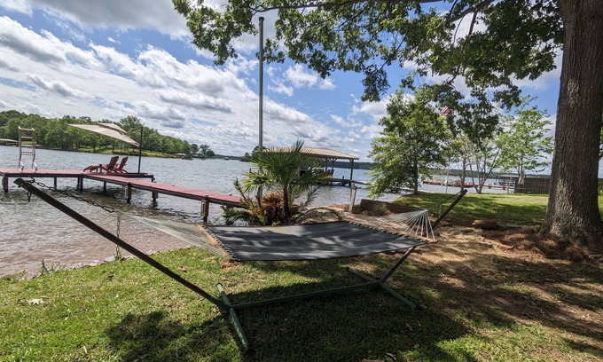 Cross Hill House | The Taj at Lake Greenwood