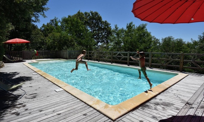 Saint-Julien-de-Lampon House | The Terrace cottage of La Blénie