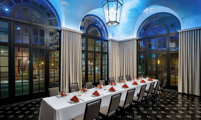 Downtown Hotel | The Terrace Hotel Lakeland, Tapestry Collection by Hilton