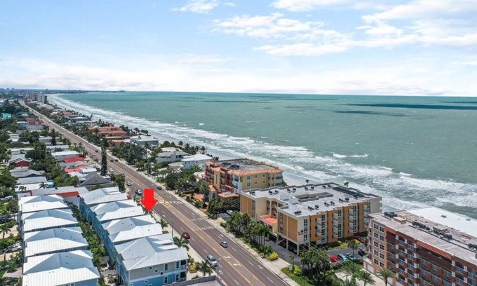 Redington Beach House | The Tides Beach House | Across from the beach!