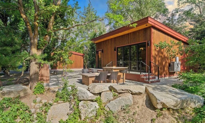 Sandy House | The Two Cottonwood Ski Cabins