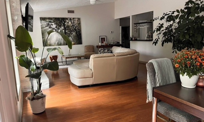 Johns Creek House | The Ultimate Family Retreat: 2BR2BA Home with Work-Friendly Features