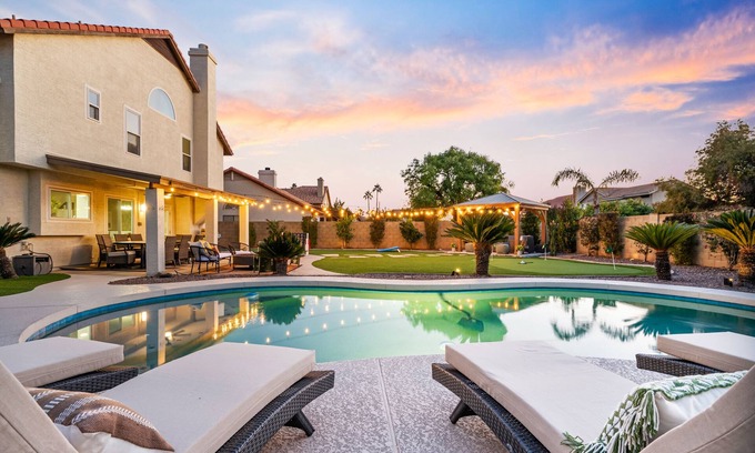 Arabian Crest House | The Ultimate Scottsdale Escape! Heated pool, game room, mini golf!Prime Location