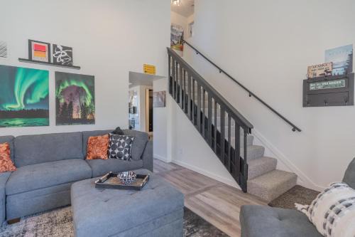 Fairbanks House | The Vasi Landing Pad