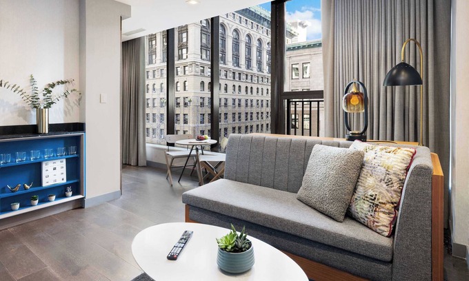 Koreatown Apartment | The Vibe on 5th XV Vibe 8764