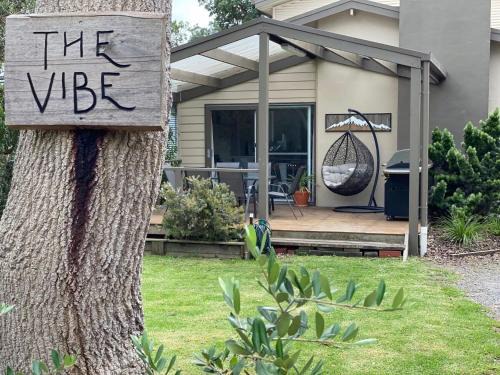 Sandy Point House | The Vibe Sandy Point Stay 3 Pay 2 Sept to Oct