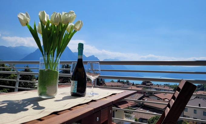 Solto Collina Apartment | The View Mountain Lake Iseo Hospitality