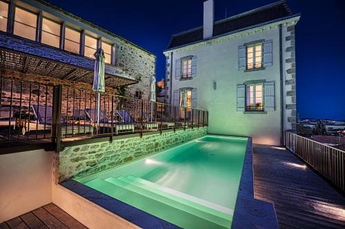 Montpeyroux Hotel | The view of Montpeyroux