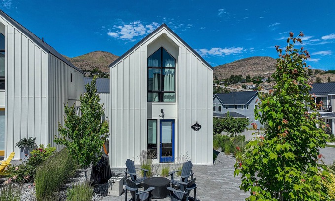 Chelan House | The Villa at The Lookout at Lake Chelan