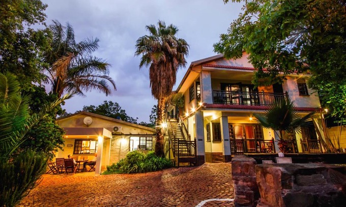 Bayswater House | @The Villa Guest House