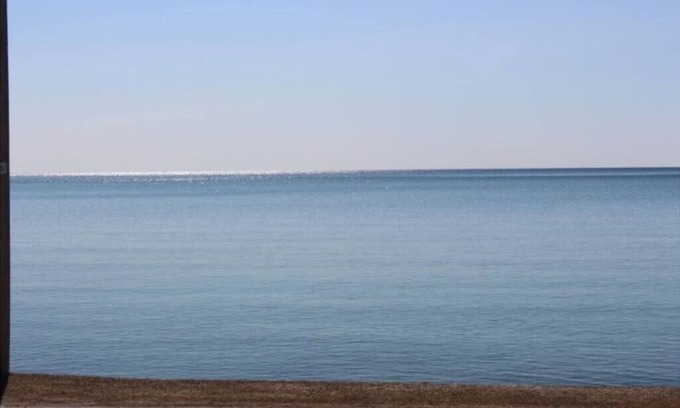 Wellington Cottage | The Viv - Cottage with Views of Lake Ontario