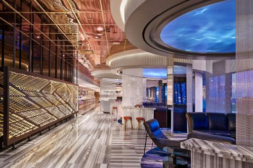 Streeterville Hotel | The Wade