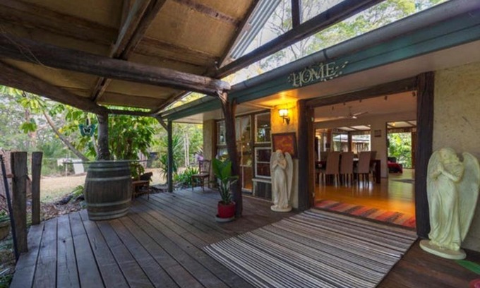 Pomona House | The Wake-up Call Accommodation & Retreats - Noosa Hinterland